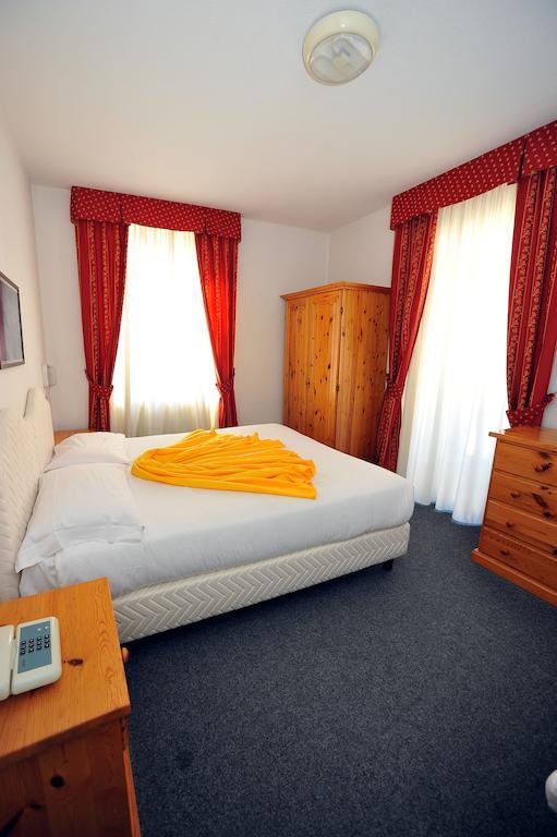 Hotel Capitani 보르미오 외부 사진