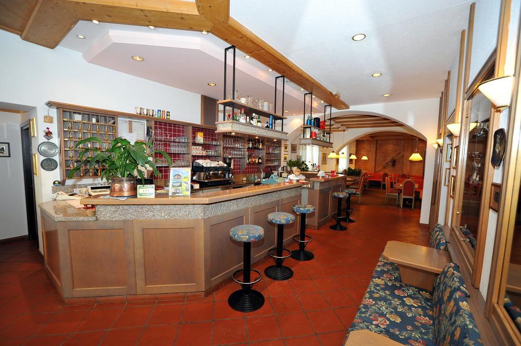 Hotel Capitani 보르미오 외부 사진
